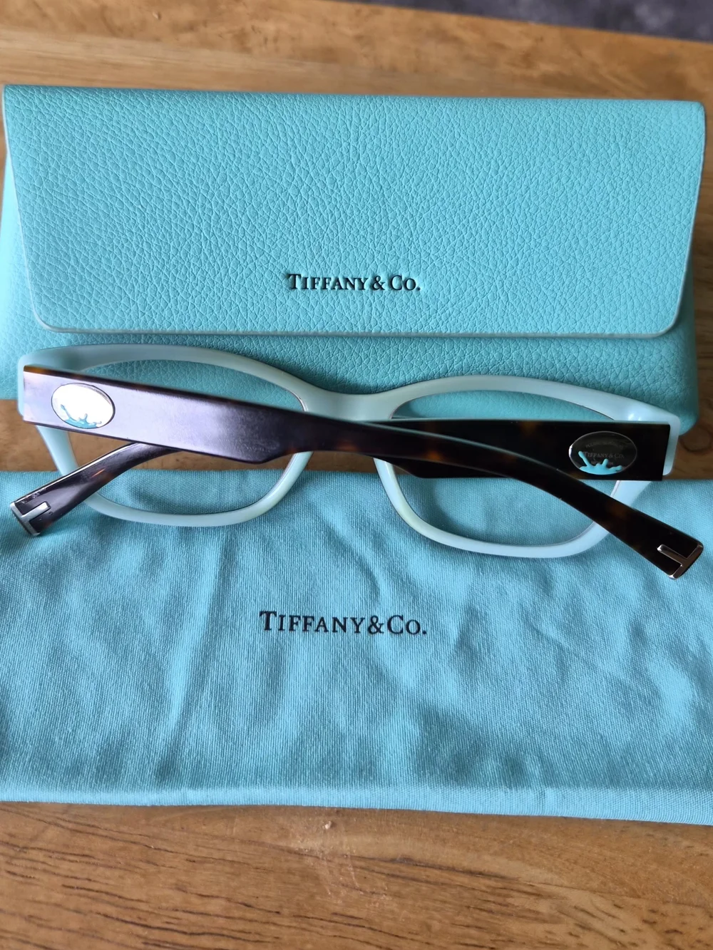 Tiffany Blue Women's Sunglasses with Case and Accessories